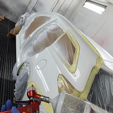 Покраска крыла Toyota Auris