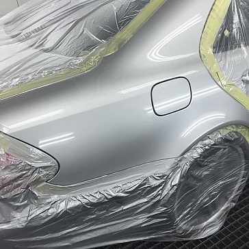 Покраска крыла Mercedes-Benz E-Class