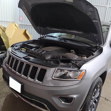 Локальный кузовной ремонт Jeep Grand Cherokee