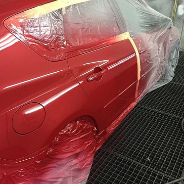 Покраска крыла Mazda 3