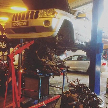Замена двигателя Jeep Cherokee