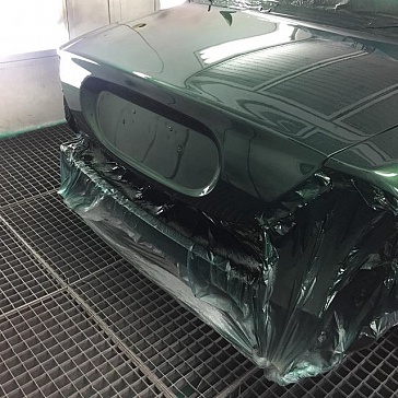 Покраска багажника Jaguar S-Type